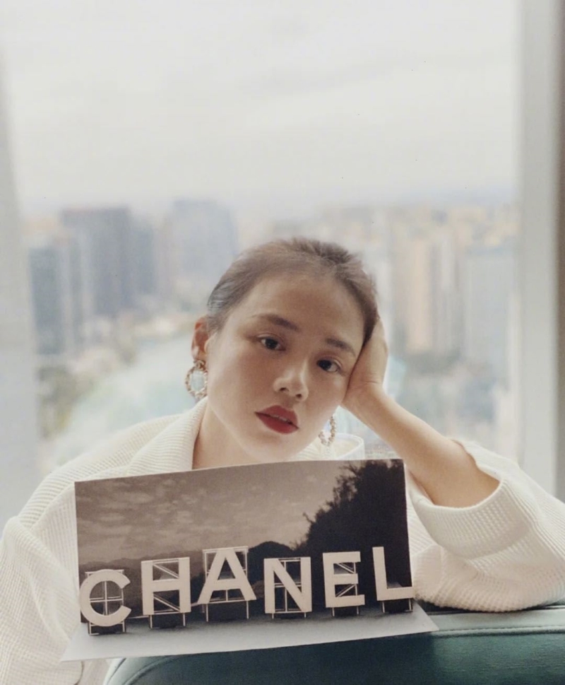 Ch**el earrings